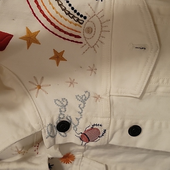 Johnny Was white jean jacket, long sleeve - Picture 9 of 11